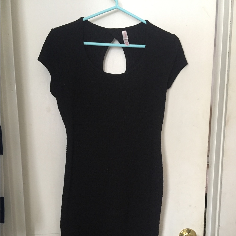 Black Short Sleeve Body Con Dress